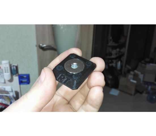 Магнитный держатель тангенты